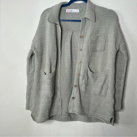 Free People Sweaters - *NEW* Free People Beach Textured Knit Collared Cardigan, Grey, size XS